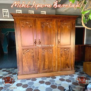 Lemari Pakaian 3 Pintu Ukir Kayu Jati Solid Minimalis Almari 1 Laci